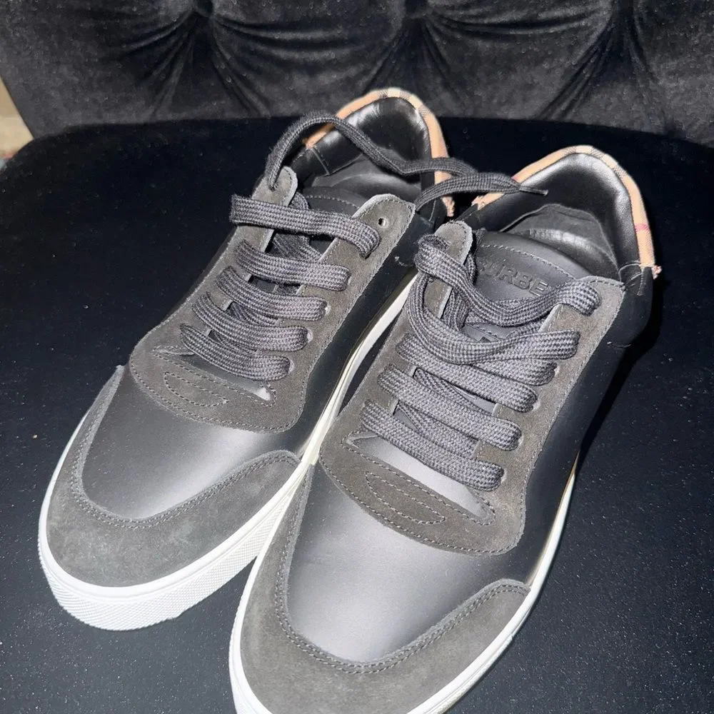 Brand new Burberry Black Sneakers size 10